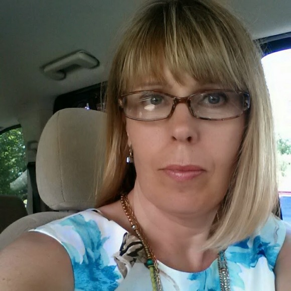 Meet your Posher, Asa - Picture 1 of 1